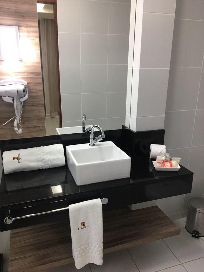 Etiqueta Hotel Santa Cruz do Capibaribe Zewnętrze zdjęcie